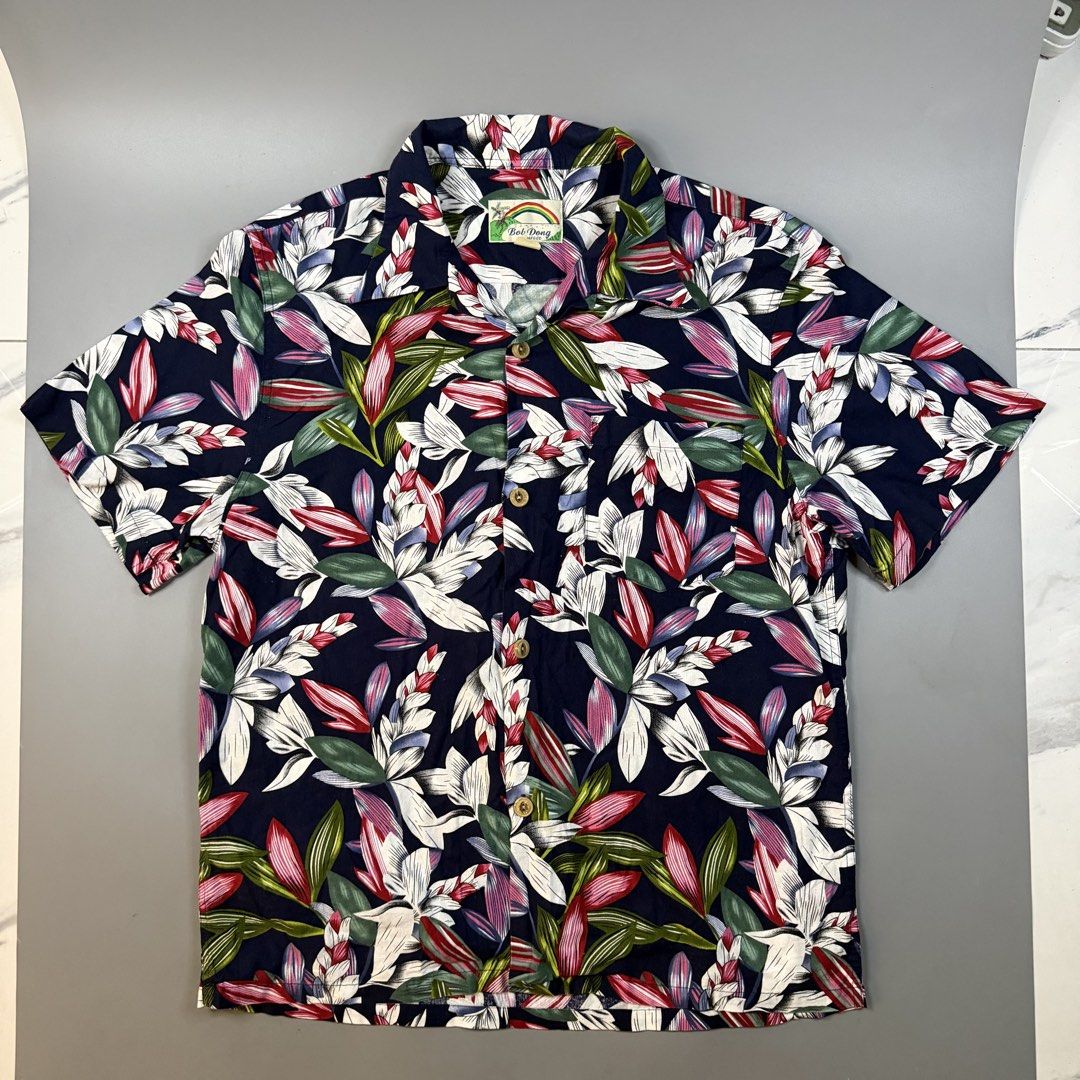 Bob Dong - MFG - Hawaiian Polo (Category: Tshirts & Polo Shirts ) located in Paranaque City. Submitted by millennial_goodz (Listing ID 1471055698, Image 1). Description: WTS Bob Dong - MFG - Hawaiian Polo Size 42 - Lot Dimensions: 21.5 / 27-28" Excellent condition Authentic DM.