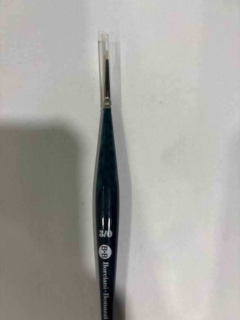 Borciani e Bonazzi 830 Sintetico 3/0 Paintbrush (Category: Craft Supplies & Tools) located in Mandaluyong City. Submitted by clothescarousel (Listing ID 1471054019, Image 2). Description: - Brand/Model: Borciani e Bonazzi 830 Sintetico - Size: 3/0 (extra small) - Bristles: High-quality synthetic - Handle: Ergonomic long dark green handle - Protection: Includes a clear protective cap for the tip - Best For: Fine detail work, miniatures, and delica