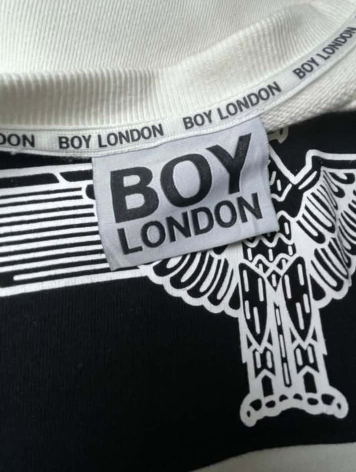 boy london longsleeve sweatshirt (Category: Coats, Jackets and Outerwear) located in Paranaque City. Submitted by thrift_in_the_hoods (Listing ID 1471113229, Image 2). Description: dimes: 22.x27 issue: nasa last pic / needs wash.