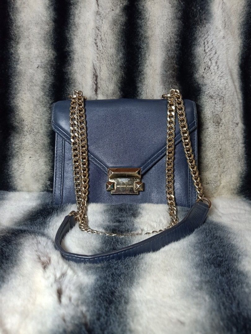 Branded bags (Category: Luxury Bags & Wallets) located in Iloilo. Submitted by ukaynizoee (Listing ID 1471062852, Image 3). Description: PRE-LOVED BUT WELL-LOVED 🇯🇵 JAPAN&KOREA🇰🇷 SOURCED UKAY-UKAY ITEMS 📌 AUTHENTICITY DISCLAIMER Since our items are sourced from ukay-ukay, we cannot guarantee the authenticity of branded items. However, we highly recommend them for their style and value. 📦 PH ON HAND — READY TO SHIP 💰 MINE NOW, PAY NOW ☑️ Pa