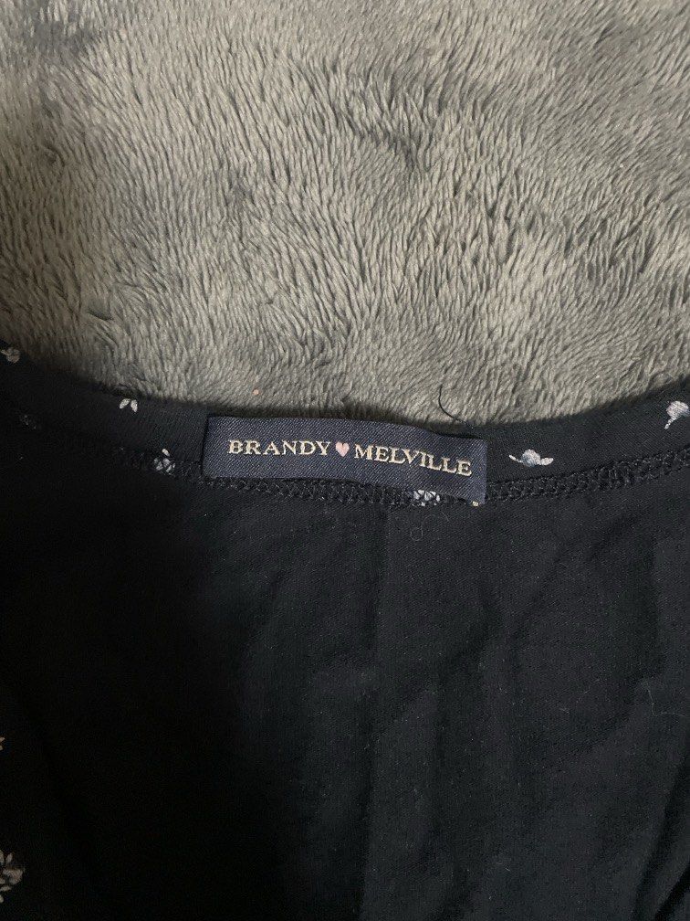Brandy Melville (Category: Shirts) located in Cavite. Submitted by hnnhalxstlgtg (Listing ID 1471069269, Image 2). Description: .