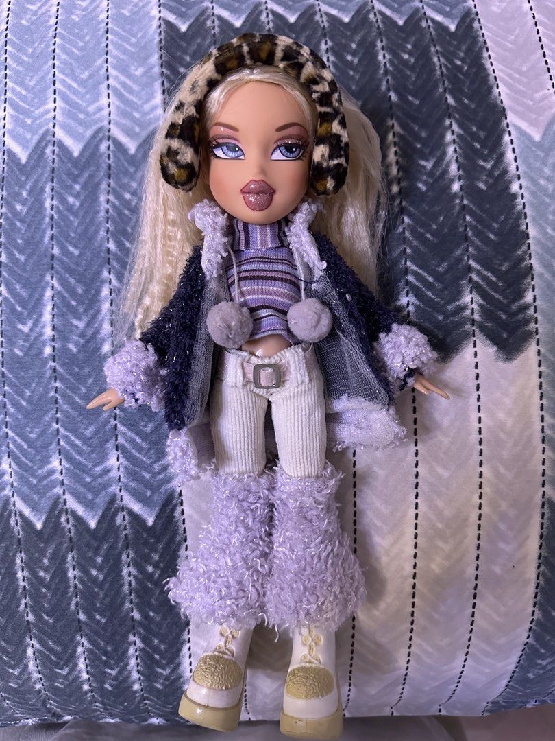 BRATZ — Wintertime Wonderland Cloe (2nd Edition) (Category: Designer & Blind Box Toys) located in Quezon City. Submitted by hunterxbns (Listing ID 1471084911, Image 1). Description: — OG hair with her in tact curls — NO cut hair — Her joints and neck articulation are great — Complete inclusions 3rd photo is for reference only..