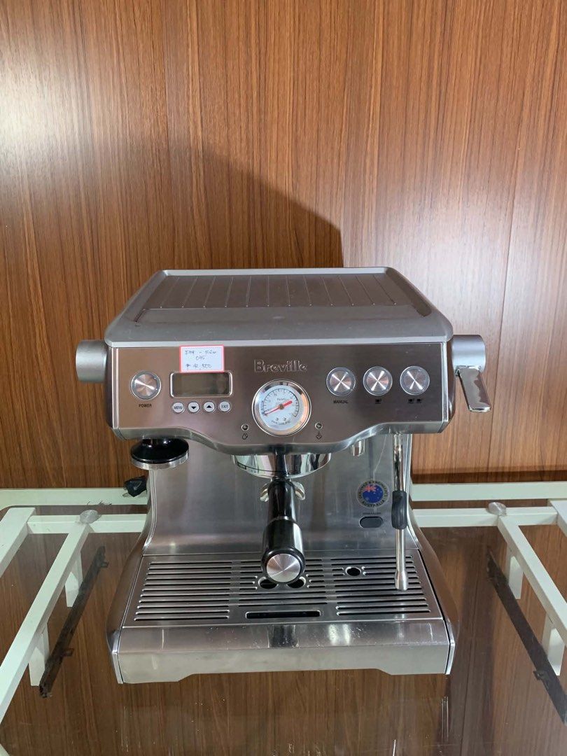 Breville Dual Boiler Espresso Machine (Category: Coffee Machines & Makers) located in Pulilan. Submitted by sebbii (Listing ID 1470958975, Image 1). Description: - Brand: Breville Dual Boiler Espresso Machine - Material: Premium stainless steel housing with clean drip tray - Features: Professional built-in pressure gauge, powerful steam wand, and included portafilter - Plug Type: Standard plug (ready to use in PH outlets) - Condition: Well-mainta