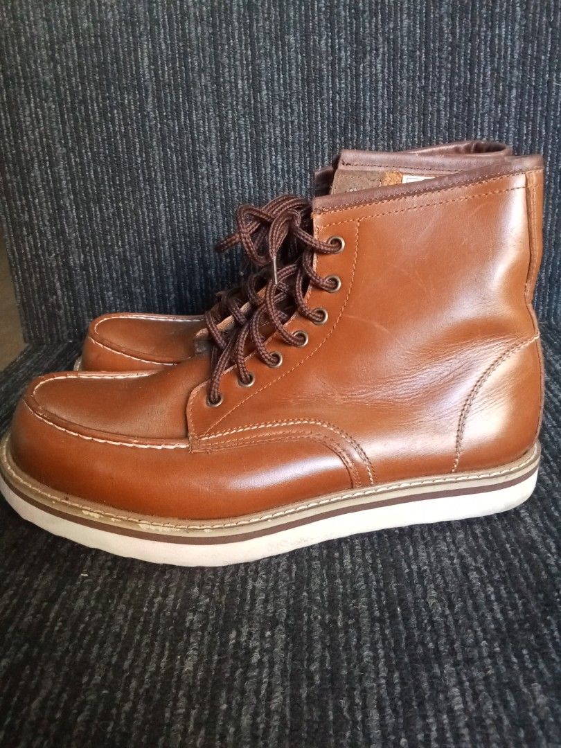 Brown leather moc toe boots with white wedge sole (Category: Boots) located in Makati City. Submitted by kuysman (Listing ID 1470990275, Image 2). Description: only sensible questions are entertained 1 left price + sf not thrifted No box.
