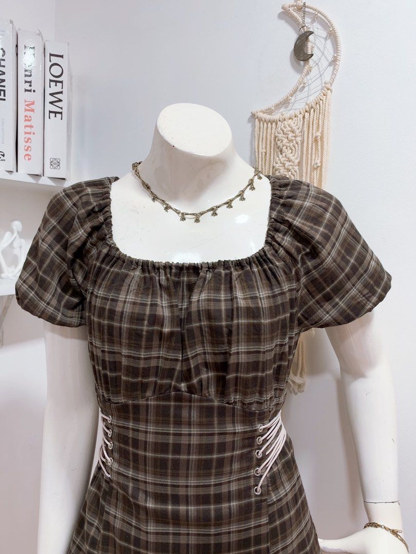 Brown Stripes Side String Dress L1 (Category: Dresses) located in Manila. Submitted by chloereicapsule (Listing ID 1471079592, Image 3). Description: S-M size, thick cotton fabric, garterize puff sleeves, can wear as offshie, color rate 10/10 pm for other inquiries .