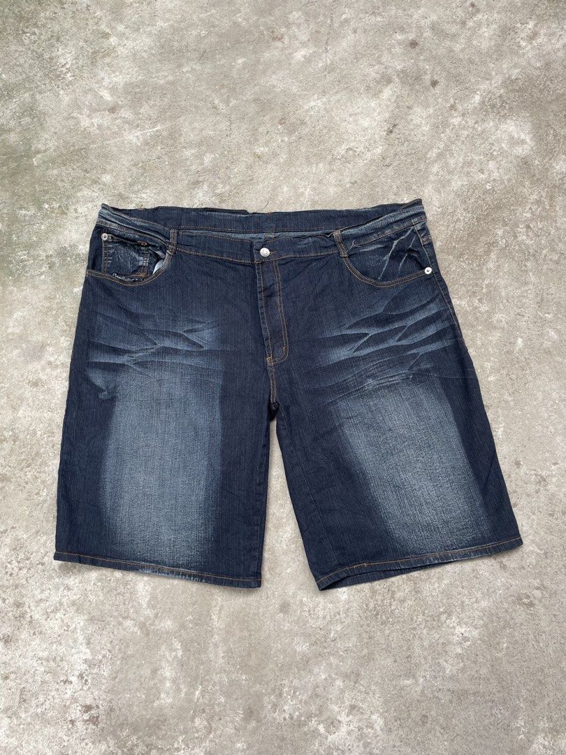 Buhma short 🐉 🔥 (Category: Shorts) located in Roxas City. Submitted by patch_archive (Listing ID 1471069684, Image 2). Description: Buhma short 🐉 🔥 📏 ACTUAL DIMENSION USING INCHES 👖 WAIST : 46 👖 LENGTH : 25 👖 HEM : 13 👖 FLAWS : NONE 🏷️ PRICE : 500 PHP + SF * MESSAGE ME IF YOU HAVE ANY OTHER QUESTION ABOUT SIZING . 🚚 Local shipping fee ( 70-85 Php) ✈️ International Shipping fee cost “DM” 💳 Mode of payment ( Gcash, PayPal, Pay Maya , Ba