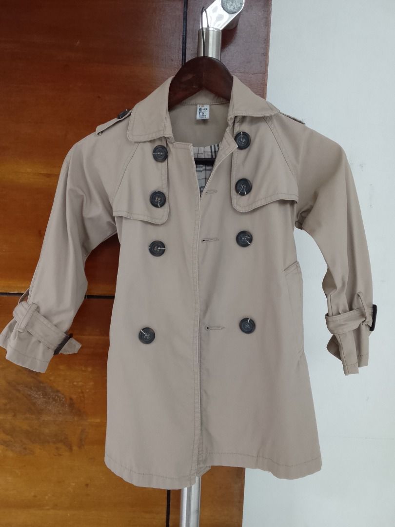 Burberry for Kids (Category: Babies & Kids Fashion) located in Quezon City. Submitted by kema2191 (Listing ID 1466014841, Image 3). Description: Bundle for 899.