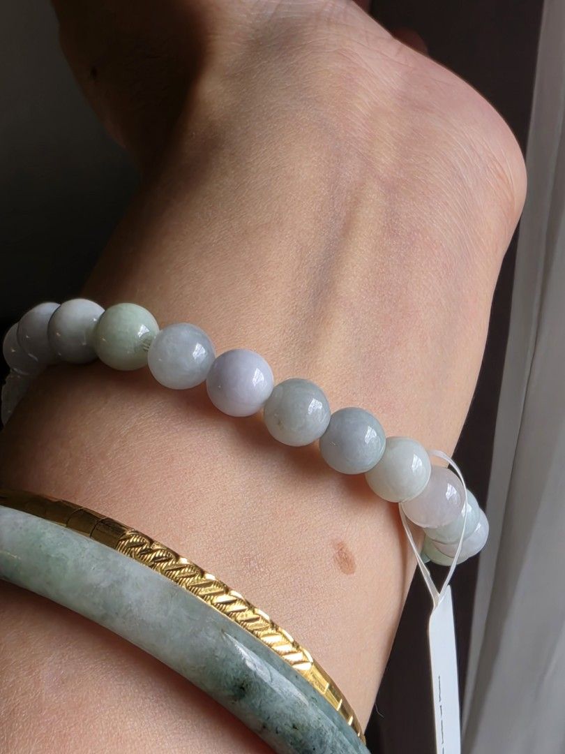 Burma Jadeite jade Pixui bracelet (Category: Bracelets) located in Manila. Submitted by cavalierdolls (Listing ID 1470959261, Image 3). Description: 6mm burma jadeite Jade Pixui with certificate.