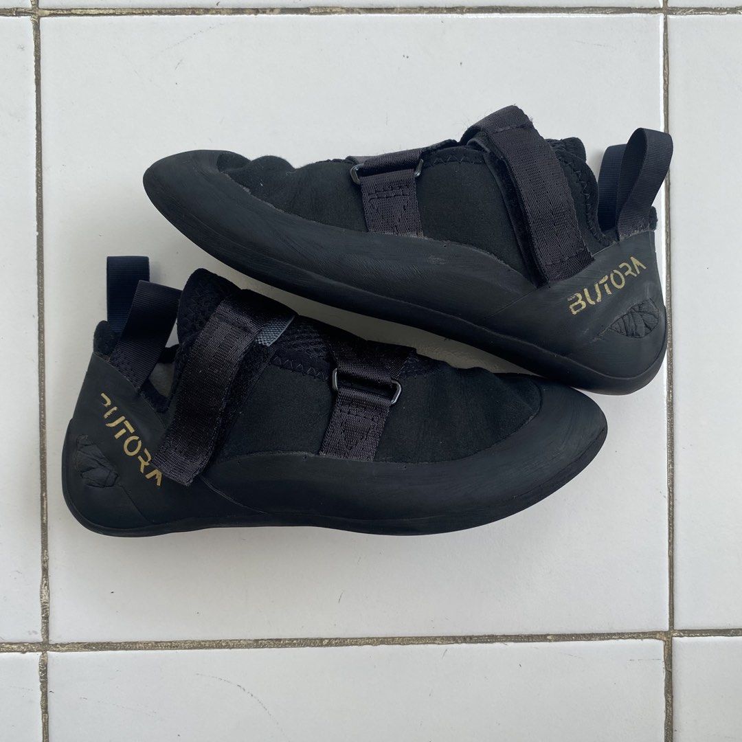 Butora Senegi Climbing Shoes (Category: Other Sports Equipment and Supplies) located in Cagayan de Oro. Submitted by lanzobear (Listing ID 1470957549, Image 2). Description: Butora Senegi US 7 | UK 6 | EUR 39.5 .