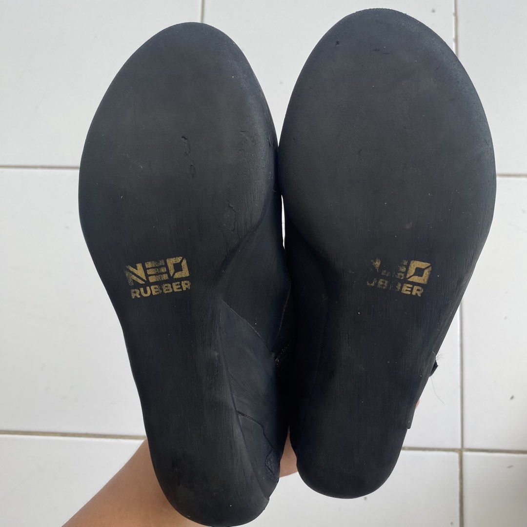 Butora Senegi Climbing Shoes (Category: Other Sports Equipment and Supplies) located in Cagayan de Oro. Submitted by lanzobear (Listing ID 1470957549, Image 3). Description: Butora Senegi US 7 | UK 6 | EUR 39.5 .