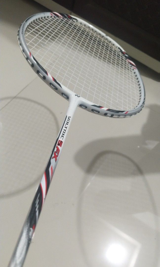 BUY 1 TAKE 1 BADMINTON RACKET (Category: Racket and Ball Sports) located in Manila. Submitted by ajax_121038 (Listing ID 1470953458, Image 2). Description: WTS THESE TWO ORIGINAL BADMINTON RACKETS, NEED CASH TO PAY BILLS. THANKS..