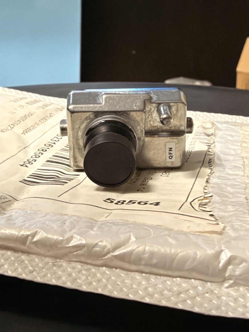 BYD Sealion 6 OEM Dash Cam (Category: Audio, Video, Alarm and other Electronic Accessories) located in Quezon City. Submitted by chaelmangibin (Listing ID 1470998269, Image 2). Description: Selling this BYD Sealion 6 OEM Dash Cam. The unit has never been used and only opened to check the item RFS: we already sold our Sealion 6 and this arrived after it was sold. .