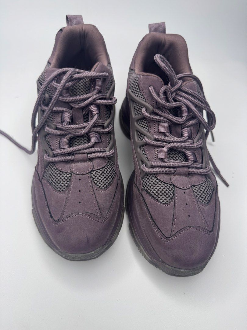 CALL IT SPRING (Category: Sneakers) located in Cagayan de Oro. Submitted by KoaApparelAtbp. (Listing ID 1471023729, Image 2). Description: Make a statement by lessening your impact with this Sustainable + Vegan style. Made with recycled materials and our new B.E.D FOAM ™ comfort technology insole to stay light on your feet and the planet..