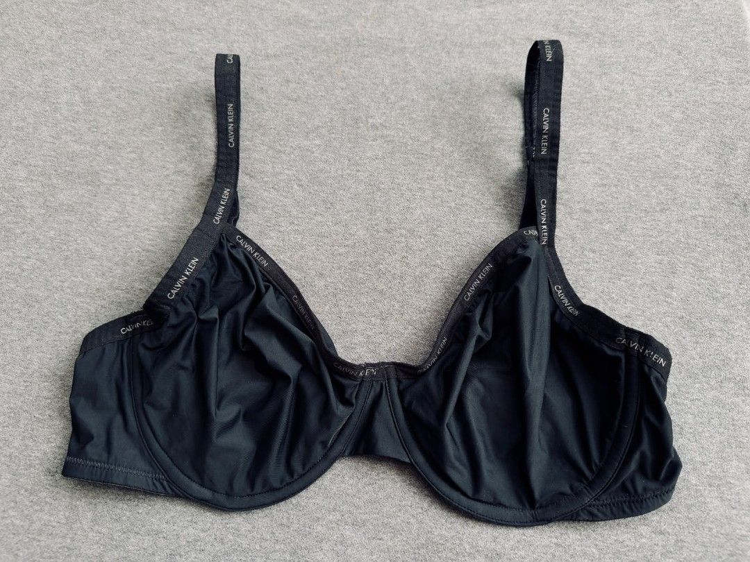 Calvin Klein unlined nopadding 36C (Category: Undergarments & Loungewear) located in Llanera. Submitted by expresclothing (Listing ID 1471062656, Image 1). Description: .