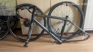 (Category: ) located in . Submitted by Cycleme (Listing ID 1470979629, Image 1). Description: .