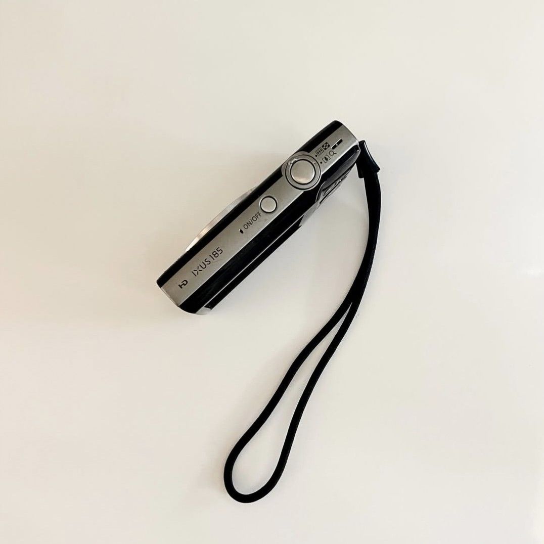 Canon Ixus 185 in black (Category: Cameras) located in Quezon City. Submitted by mel_2303 (Listing ID 1470990231, Image 3). Description: CANON IXUS 190 ₱4800 20MP 10x Optical Zoom With Wi-Fi and NFC for Easy Transfer Body Condition: 9.8/10 NO FUNCTIONAL ISSUES: flash, zoom, and buttons are all working. inclusion: unit, battery, sd card, universal charger, wrist strap, and camera pouch. READY TO USE! Location: Parañaque Payment Methods: Cash, GCas