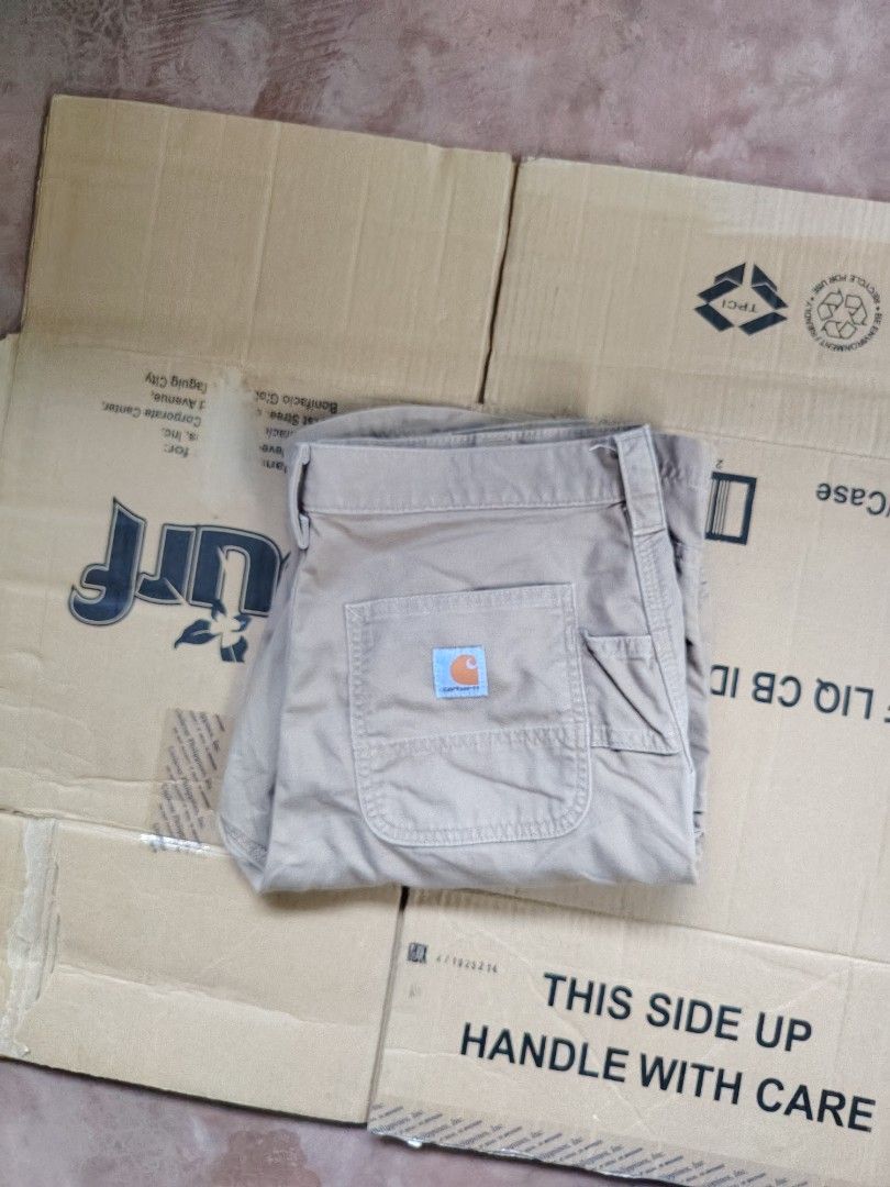 Carhartt Carpenter short (Category: Shorts) located in Bulacan. Submitted by sweetlouie26 (Listing ID 1470978152, Image 2). Description: Size 30 waistline Negotiable Asnew No issue.