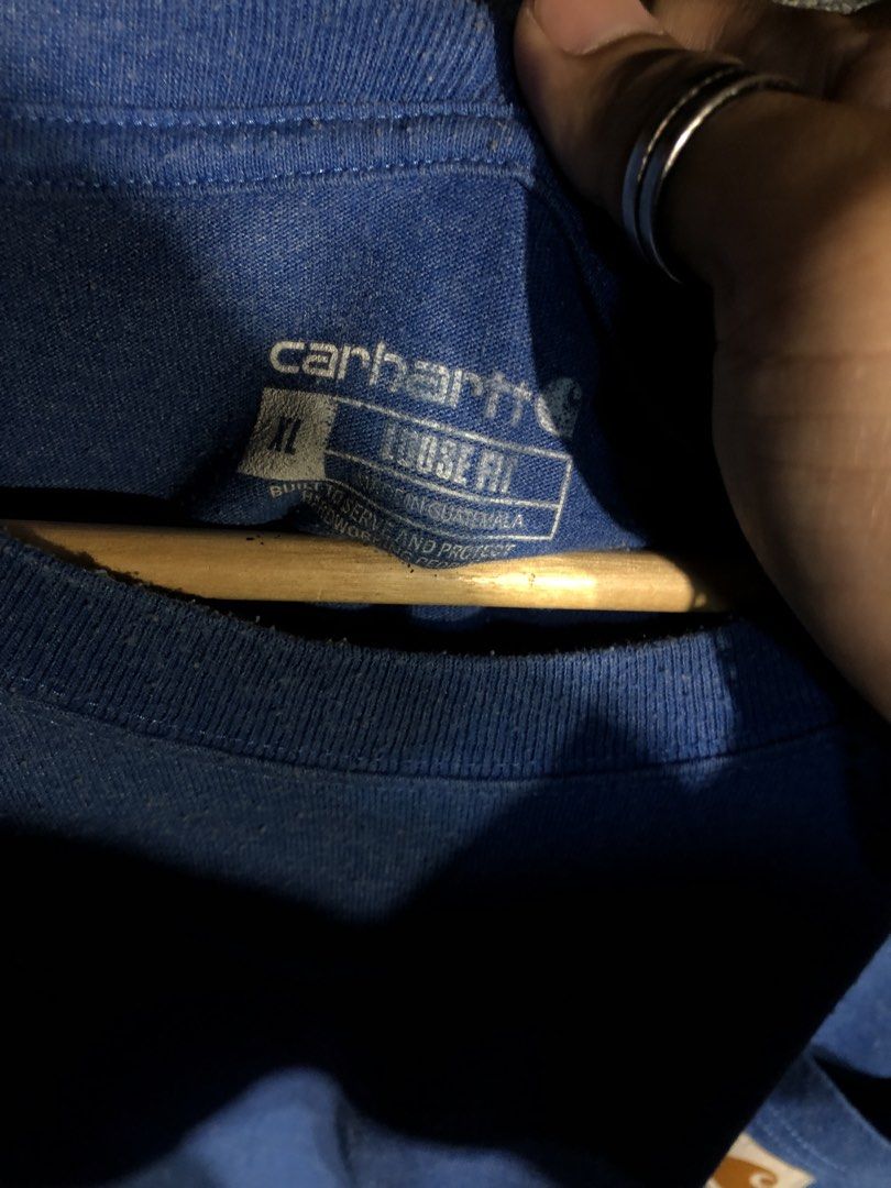 CARHARTT K87 WORKWEAR POCKET TEE (BLUE) (Category: Tshirts & Polo Shirts ) located in San Pablo. Submitted by genesisllo24149 (Listing ID 1471009973, Image 3). Description: CARHARTT K87 WORKWEAR POCKET TEE (BLUE) LENGTH -> 31.5 WIDTH -> 27 ISSUE -> LINTS CONDITION -> GOOD DM TO PURCHASE 📥 DISCLAIMER: - Please manage your expectations, posted items are preloved, used & thrifted -Actual color may vary due to lighting -Flaker will be posted.