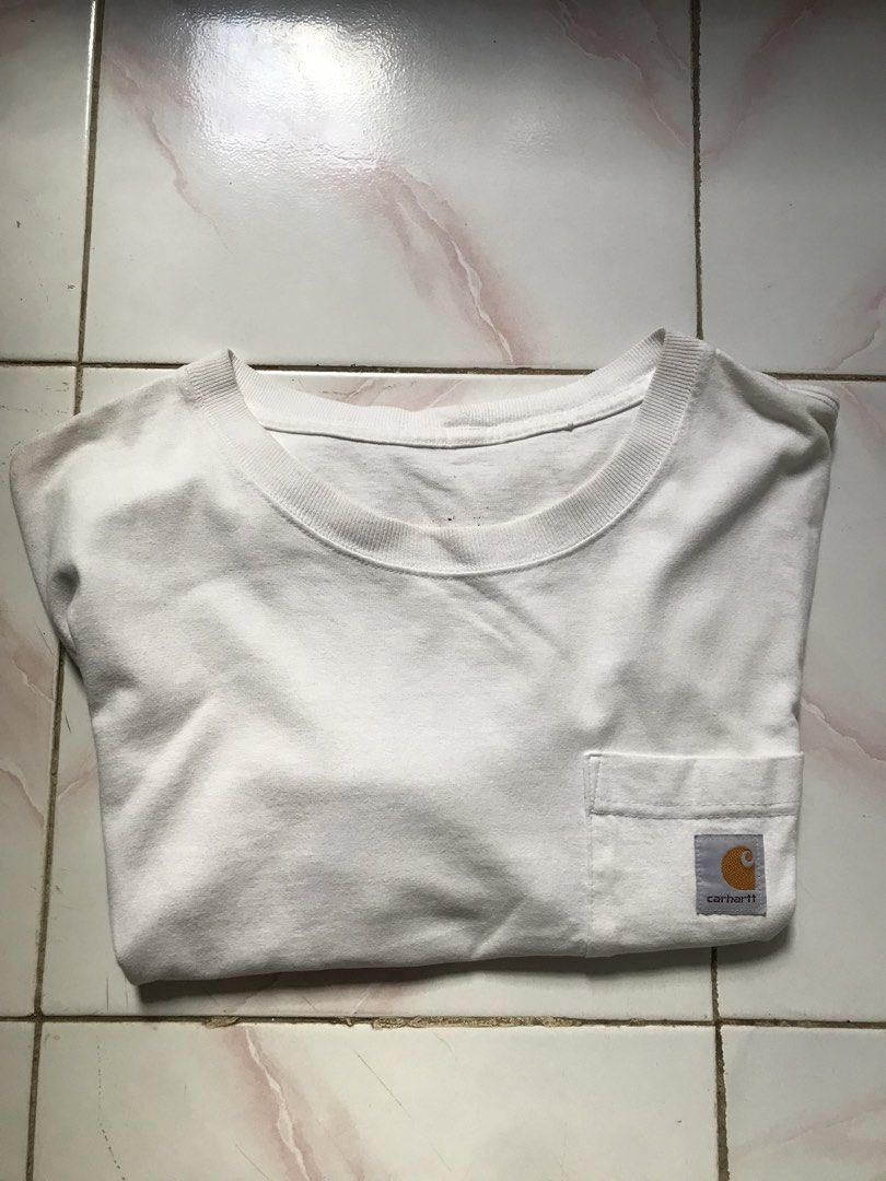 CARHARTT TEE SHIRT (Category: Activewear) located in Manila. Submitted by crismil1 (Listing ID 1470969332, Image 1). Description: DIMES 28.5 LENGTH 22 WIDTH ISSUE: FADE TAGS/ CUT 10/10 COLOR RATE AS NEW CONDITION .