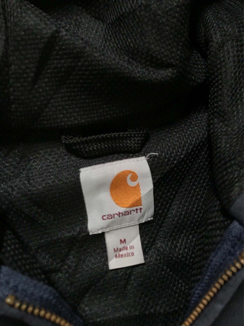 Carhartt Zip Hoodie (Category: Coats, Jackets and Outerwear) located in Leyte. Submitted by odd_noodle (Listing ID 1470986615, Image 2). Description: .