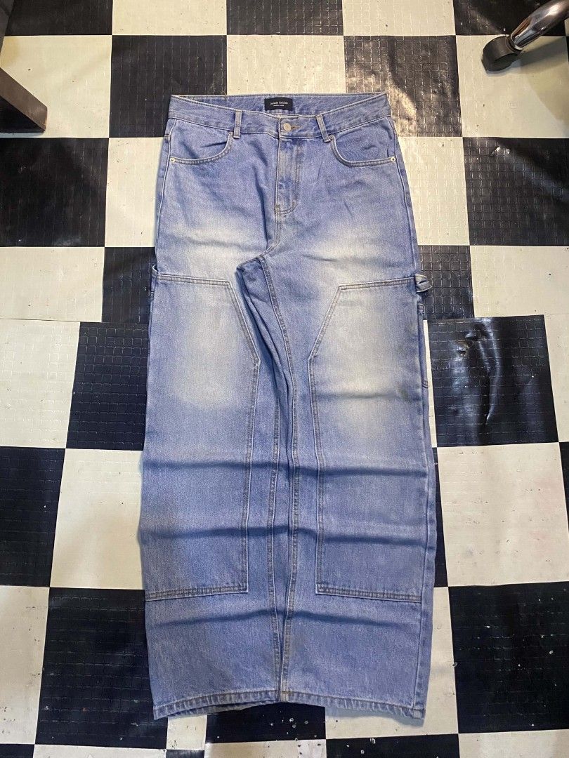 Carpenter Double Knee Pants — Hard Denim (Category: Jeans) located in Talisay. Submitted by trovegalleryonig (Listing ID 1471099602, Image 1). Description: Denim Holics Carpenter Double Knee Pants — Hard Denim Waist: 32 - 34 Length: 43 Thigh: 13 Hem: 9 Issue(s): see last pic minimal only Condition: 9.5/10.