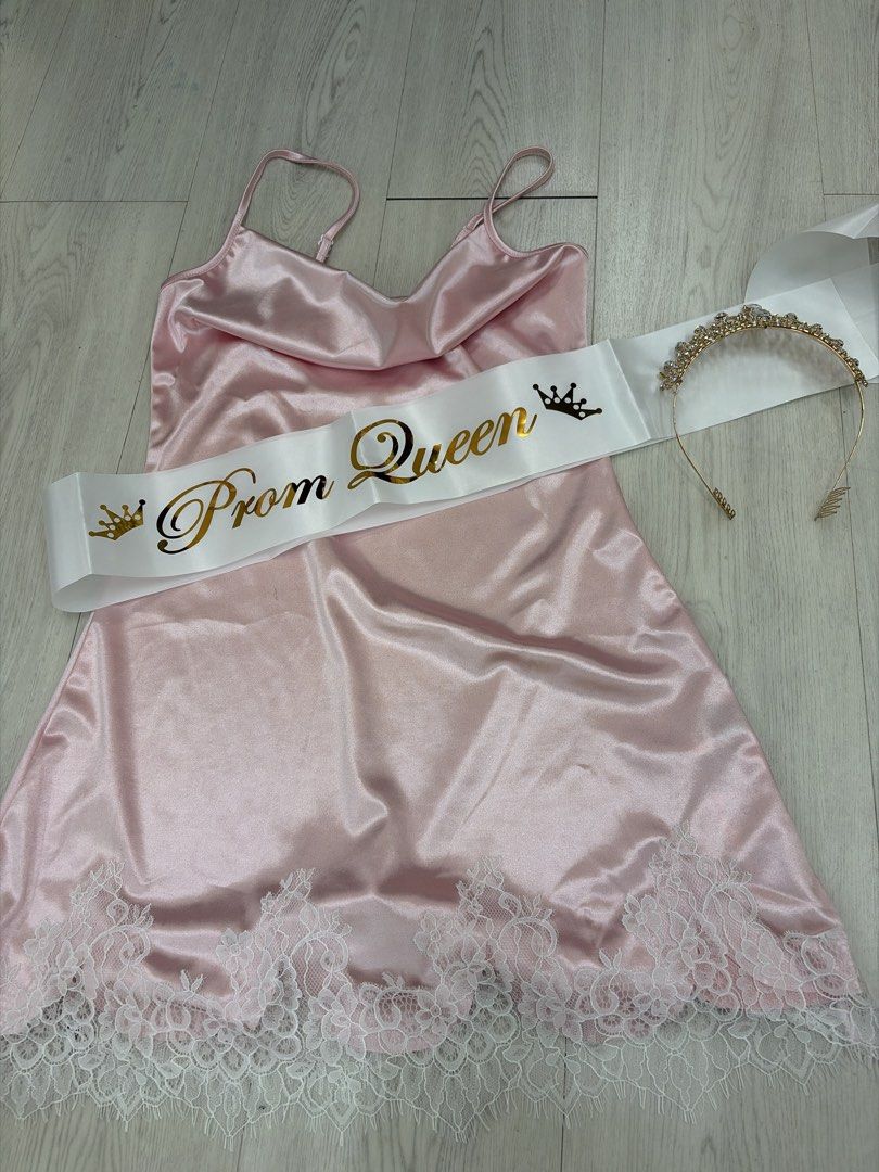 Carrie Halloween costume set (Category: Dresses) located in Manila. Submitted by genyfurrose (Listing ID 1471018990, Image 2). Description: The first pic is js inspo .