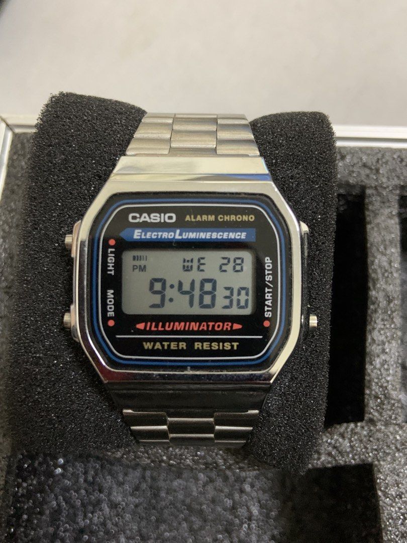 Casio Alarm Chrono Electro Luminescence Watch (Category: Men's Watches) located in Manila. Submitted by relokado (Listing ID 1470938387, Image 1). Description: - Brand: Casio Classic Digital Watch - Condition: Like new, worn only a few times - Design: Silver-tone metal bracelet with secure clasp closure and clean metallic finish - Display: Rectangular digital display with electro luminescence backlight - Features: Alarm, chronograph, and 4-pusher