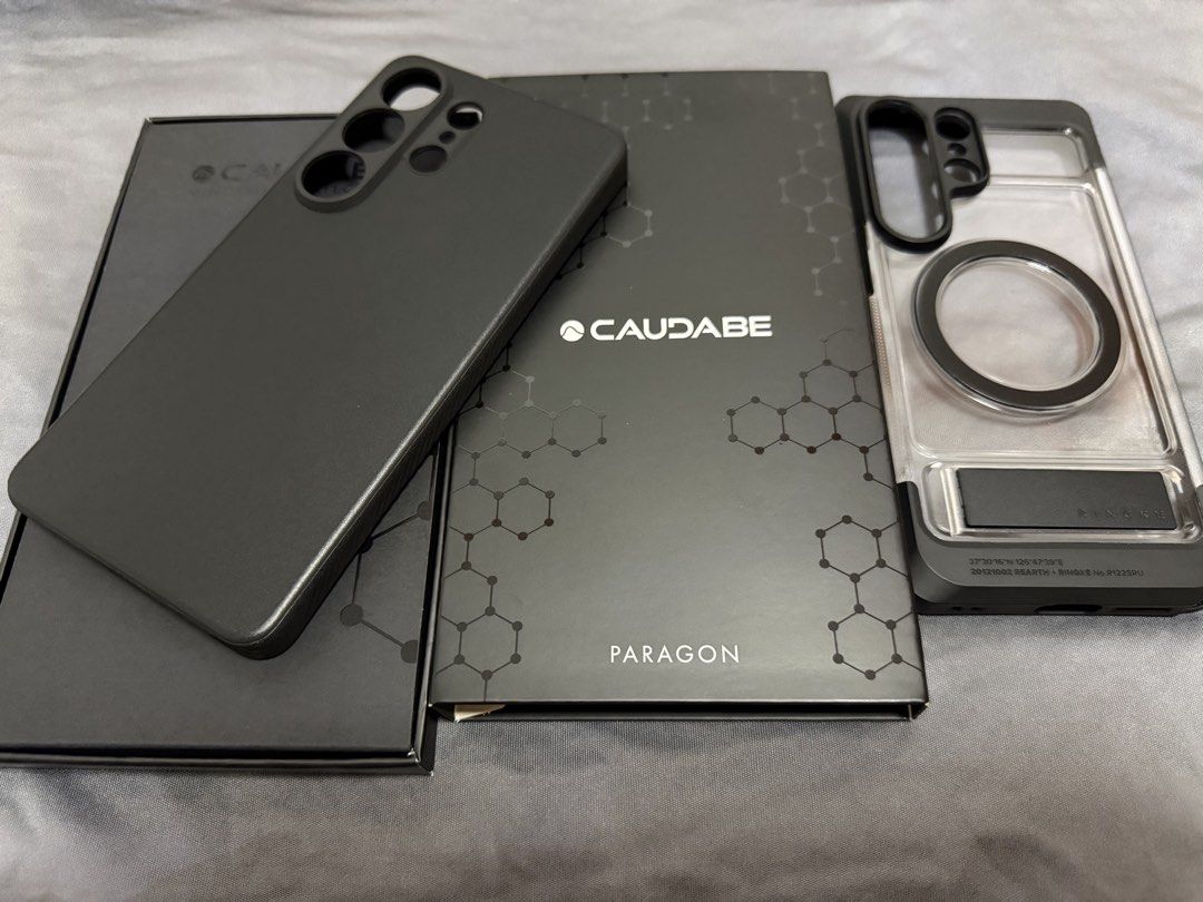 Caudabe paragon s26 ultra (Category: Samsung) located in Manila. Submitted by glassguy2416 (Listing ID 1471095312, Image 3). Description: Caudabe paragon case for S26 ultra black fitted only 10-10 condition 2999 pesos only free ringke ux.