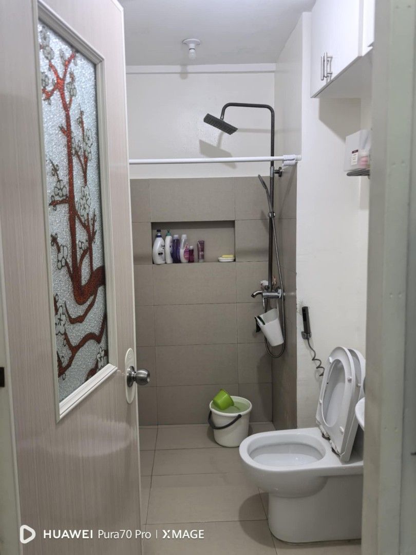 Centro Tower Condo Pasalo (Category: Apartments & Condos) located in Quezon City. Submitted by chugwap80134 (Listing ID 1470958717, Image 3). Description: (SELLING BELOW MARKET VALUE) CENTRO TOWER Condo PASALO DIRECT OWNER DEVELOPER: WEE COMM LOCATION: 📍 138 N.Domingo Street Brgy. Kaunlaran Cubao Quezon City | Near Robinson's Magnolia ● Kasama Gamit — Titirahan niyo na lang! ● PROPERTY DETAILS: Floor Area : 37.70 sqm • Floor: 7th Floor UNIT TYPE