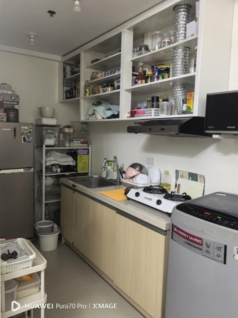 Centro Tower Condo Pasalo (Category: Apartments & Condos) located in Quezon City. Submitted by chugwap80134 (Listing ID 1470958717, Image 2). Description: (SELLING BELOW MARKET VALUE) CENTRO TOWER Condo PASALO DIRECT OWNER DEVELOPER: WEE COMM LOCATION: 📍 138 N.Domingo Street Brgy. Kaunlaran Cubao Quezon City | Near Robinson's Magnolia ● Kasama Gamit — Titirahan niyo na lang! ● PROPERTY DETAILS: Floor Area : 37.70 sqm • Floor: 7th Floor UNIT TYPE