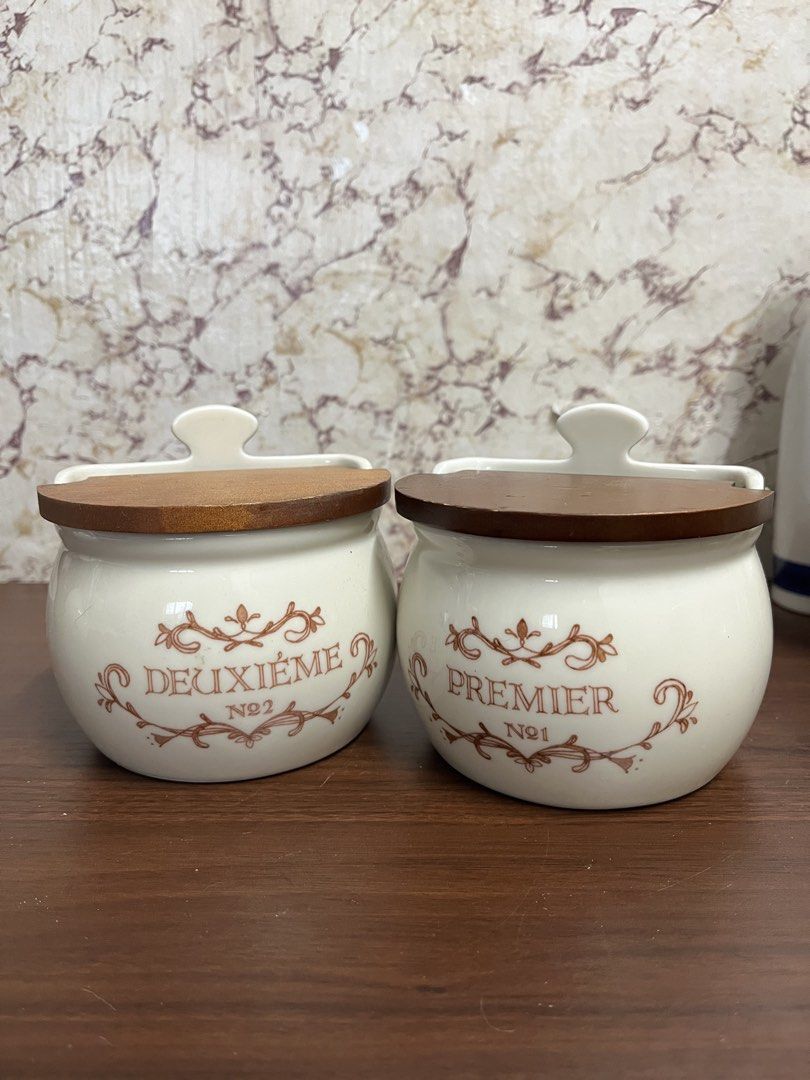ceramic kitchen canisters with wooden lids (Category: Vases & Decorative Bowls) located in Manila. Submitted by kayerrr.gem (Listing ID 1471040115, Image 1). Description: .