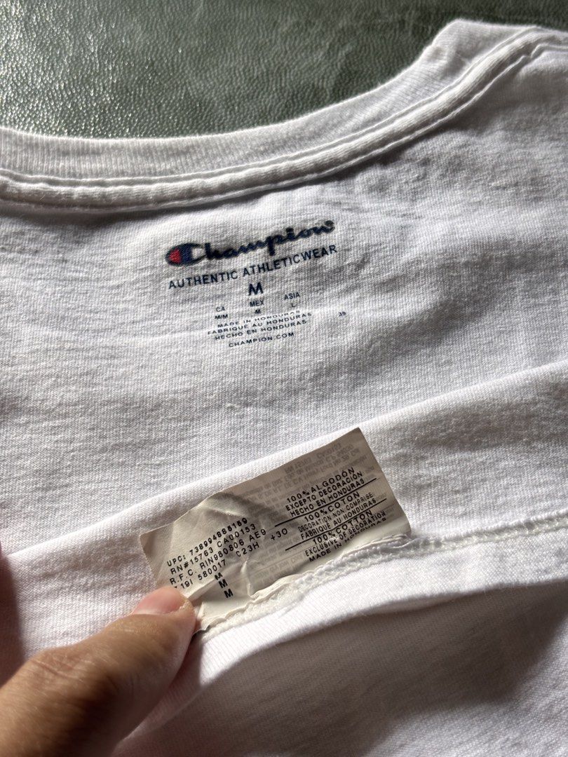 Champion Authentic Athleticwear Shirt (Category: Activewear) located in Polomolok. Submitted by kuishh (Listing ID 1471029692, Image 3). Description: Size medium to large.