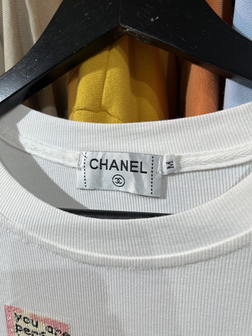 Chanel Crop Top - ISTU Sticky Note (Category: Shirts) located in Lucban. Submitted by rep.rznt (Listing ID 1470967630, Image 3). Description: Dimes: 14.5 width, 16 length.