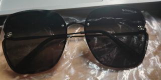 (Category: ) located in . Submitted by thrifters_shop (Listing ID 1470989887, Image 1). Description: .