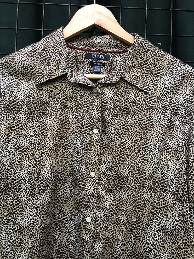 CHAPS LEOPARD SKIN BOTTON DOWN POLO LONG SLEEVE (Category: Longsleeves) located in Salug. Submitted by bagdoi_finds (Listing ID 1471058565, Image 2). Description: .