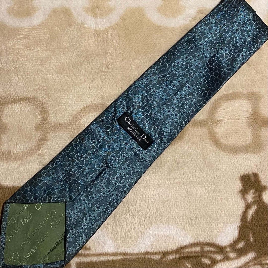 Christian Dior Necktie (Category: Ties) located in Manila. Submitted by bidgeyow20688 (Listing ID 1471089712, Image 1). Description: good condition issue minimal stain parañaque loc jnt or lalamove.