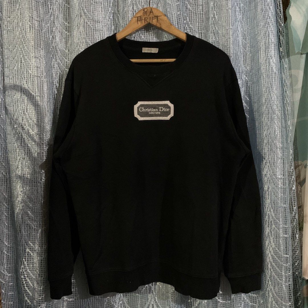CHRISTIAN DIOR SWEATER (Category: Coats, Jackets and Outerwear) located in Sindangan. Submitted by young_r.a.thrift (Listing ID 1471052576, Image 1). Description: CONDITION: EXCELLENT COLORATE: 9.8 ISSUE: NONE SIZE: LARGE-XL TAPE MEASUREMENTS WIDTH: 23 LENGTH: 27 ❗️FEEL FREE TO DROP OFFER 📌ADD SHIPPING FEE 100 📌PAYMENT FIRST 📌JNT EXPRESS (DOOR TO DOOR).