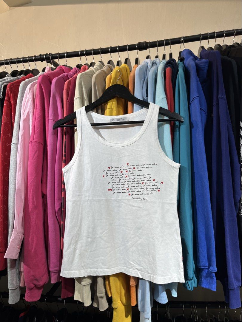 Christian Dior White Tank Top (Category: Others Tops) located in Lucban. Submitted by rep.rznt (Listing ID 1470968018, Image 1). Description: Dimes: 16 width, 22 length .