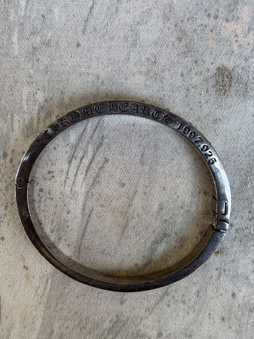Chrome Hearts Bangle off or legit (Category: Jewelry) located in Baguio. Submitted by thecollector2600 (Listing ID 1470949360, Image 1). Description: As is .
