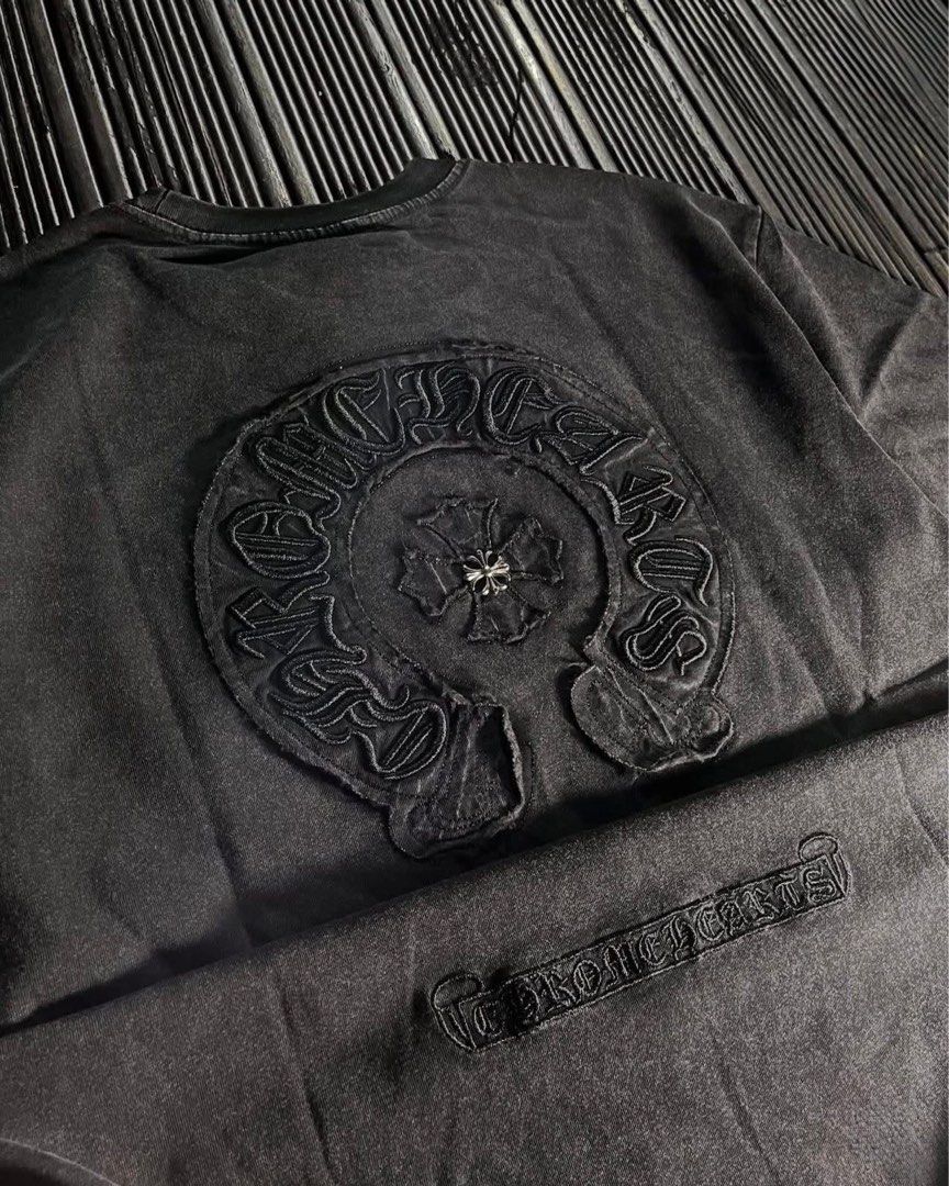 Chrome Hearts Horseshoe Tee (Category: Formal Shirts) located in Manila. Submitted by marty2smoove (Listing ID 1471023990, Image 3). Description: BRANDNEW CONDI .