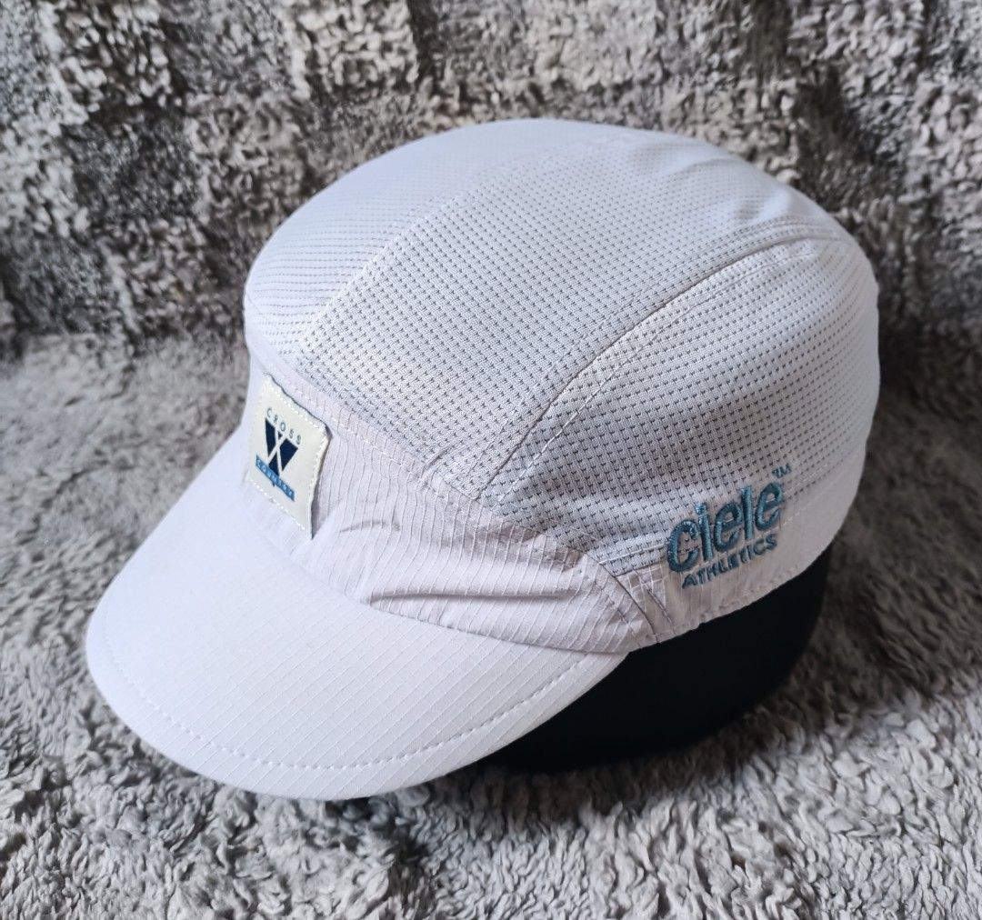 Ciele x cross country cap (Category: Caps & Hats) located in Asingan. Submitted by arnelpalaris8 (Listing ID 1470937248, Image 2). Description: Ciele Athletic cap Model FSTCap SC QA - XC - Victory Fit / Profile Low-profile crown with an adjustable toggle back Visor Type SOFTcurved pliable GOCap-shaped brim Material COOLmatic Sun Protection UPF +40 protection on the brim and front panel Verygood condition PM ME FREESHIPPING.