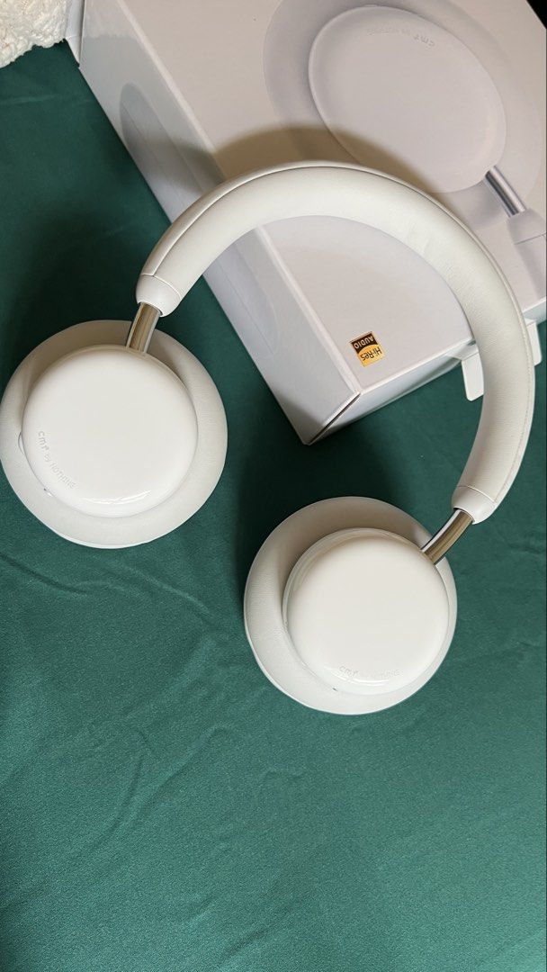 CMF Nothing Headphone Pro in Light Grey (Category: Headphones & Headsets) located in Quezon City. Submitted by nextownerneeded (Listing ID 1470974965, Image 3). Description: bought last May 2026 (Digital Walker) still under warranty with official receipt with protective case .