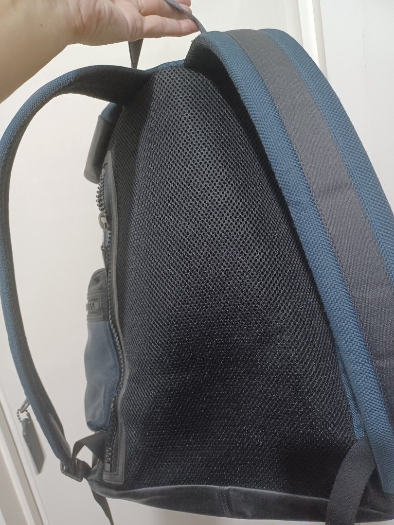 Coach backpack bought in the usa.original (Category: Backpacks) located in Mandaluyong City. Submitted by usamenfashionhaul (Listing ID 1471112336, Image 2). Description: great backpack.good quality and everyday use.maporma.take it you'll love it.