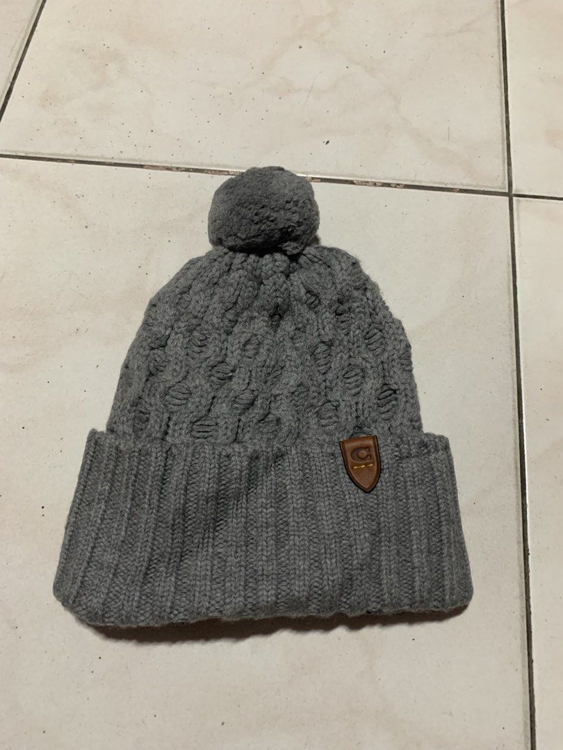 Coach Beanie (Category: Hats & Beanies) located in Kabacan. Submitted by mansourrrrrr (Listing ID 1471077930, Image 2). Description: Coach Beanie Leather Patch Excellent Condition No issue.