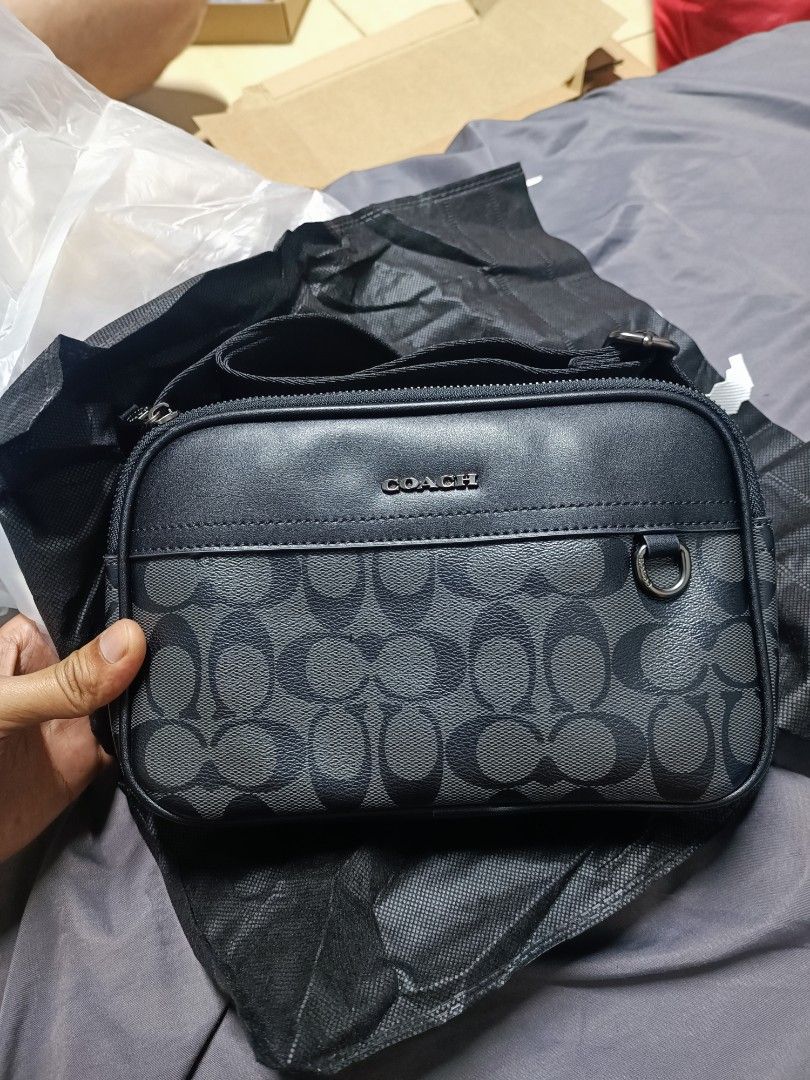 Coach graham (Category: Sling Bags) located in Manila. Submitted by best_picks (Listing ID 1471016731, Image 1). Description: .
