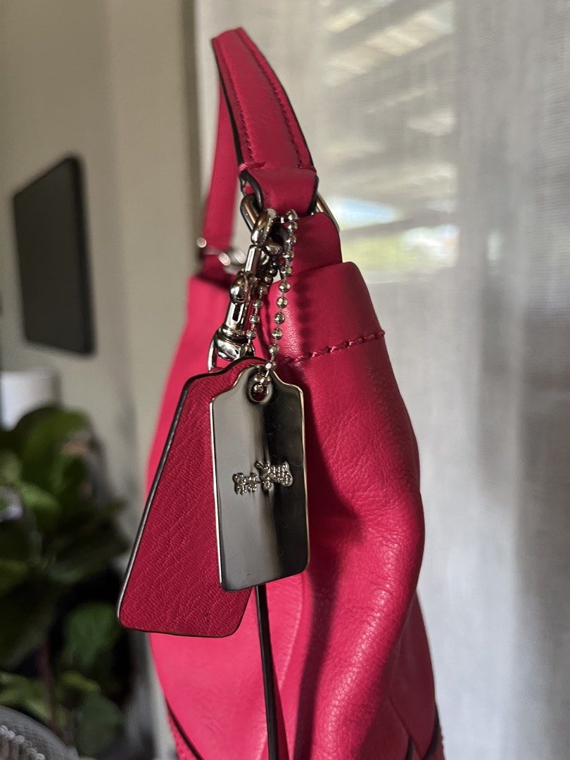 Coach Park Mini (Two Way) (Category: Cross-body Bags) located in Bacolod City. Submitted by gin.knee (Listing ID 1471077053, Image 2). Description: Coach Park in Mini size ✔️Fuchsia / Hot Pink color ✔️RANK SA, can pass as new ✔️No issues at all ✔️Bright silver hardware.