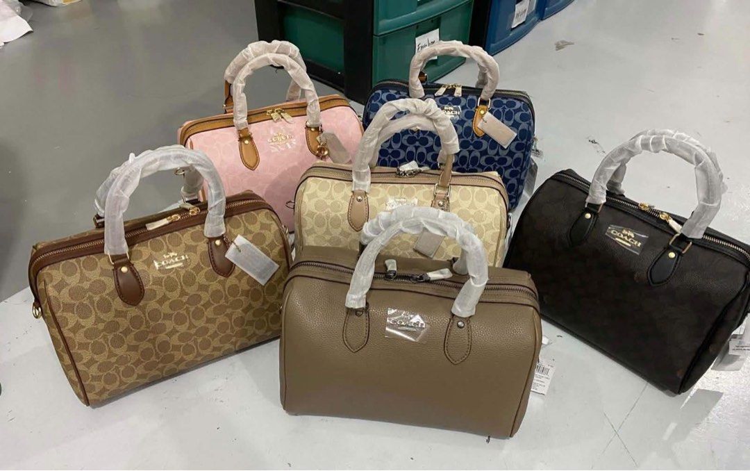 Coach Rowan XL (Category: Shoulder Bags) located in Binan City. Submitted by pinkykeenshop (Listing ID 1471098198, Image 1). Description: .