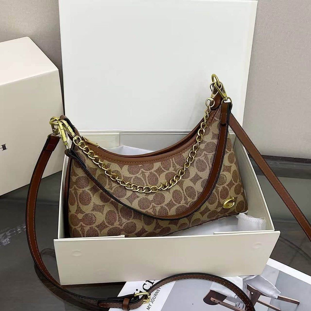 Coach Shoulder Bag (Category: Luxury Bags & Wallets) located in Paranaque City. Submitted by mmacita (Listing ID 1471061401, Image 1). Description: Includes box, dustbag, authentication card What you see is what you actually get. ₱899 only 1pc only.