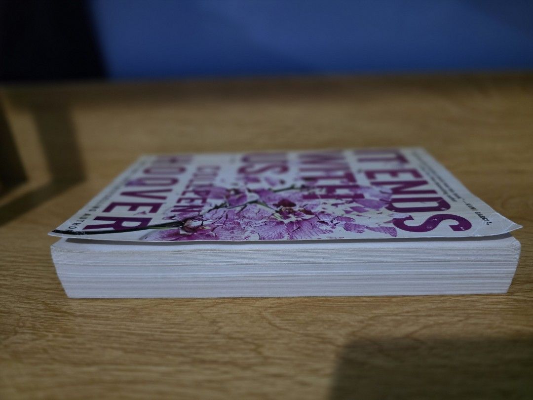 Colleen Hoover - It Ends With Us (cute cover) (Category: Storybooks) located in Rizal. Submitted by mintcookieph (Listing ID 1471078090, Image 3). Description: preloved cute or premium cover paperback US edition pm for condition mop: gcash / maya / gotyme mod: j&t / sco / lalamove.