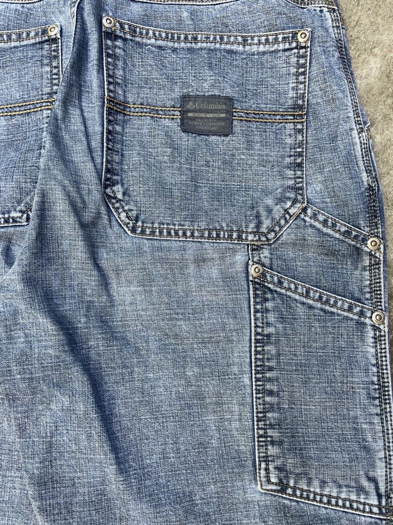 Columbia Carpenter Pants 🛠️ (Category: Jeans) located in Roxas City. Submitted by patch_archive (Listing ID 1471063945, Image 3). Description: Columbia Carpenter Pants 🛠️ 📏 ACTUAL DIMENSION USING INCHES 👖 WAIST : 31 👖 LENGTH : 43 👖 THIGH : 12 👖 HEM : 9 👖 FLAWS : SEE PICTURE 🏷️ PRICE : 750 PHP + SF * MESSAGE ME IF YOU HAVE ANY OTHER QUESTION ABOUT SIZING . 🚚 Local shipping fee ( 70-85 Php) ✈️ International Shipping fee cost “DM” 💳 Mode 